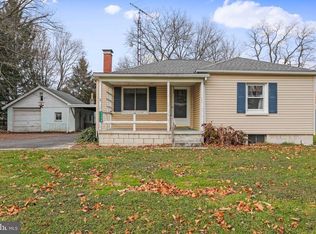1199 Warm Spring Rd, Chambersburg, PA 17202