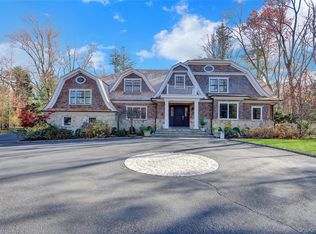 119 Wheatley Rd, Old Westbury, NY 11568