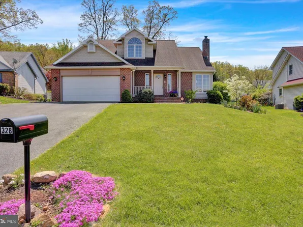 328 Sycamore Ln, Blandon, PA 19510