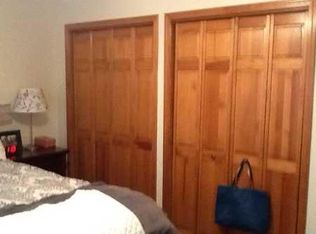 1012 Scott Dr, Sycamore, IL 60178