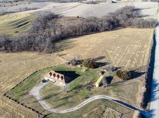 20660 Middle Rd, Weston, MO 64098