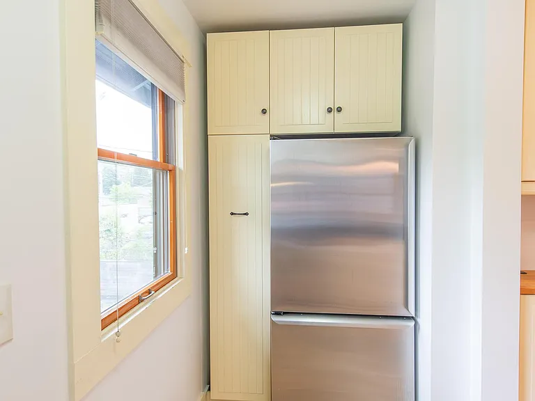 1208 E Barclay Ct — Photo 14
