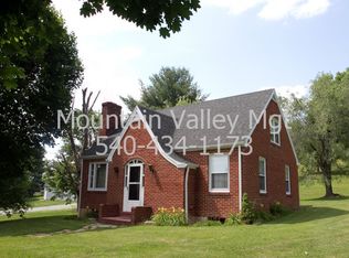 119 Clover Ln, Elkton, VA 22827