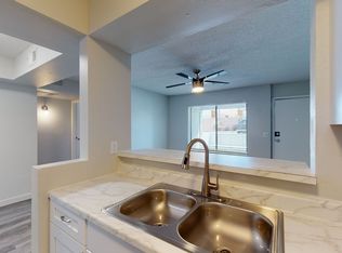 10Ten On Main, Mesa, AZ 85201