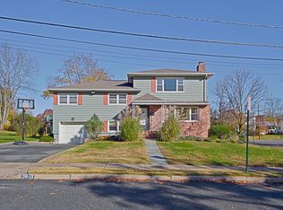 39-13 Kearns Pl, Fair Lawn, NJ 07410