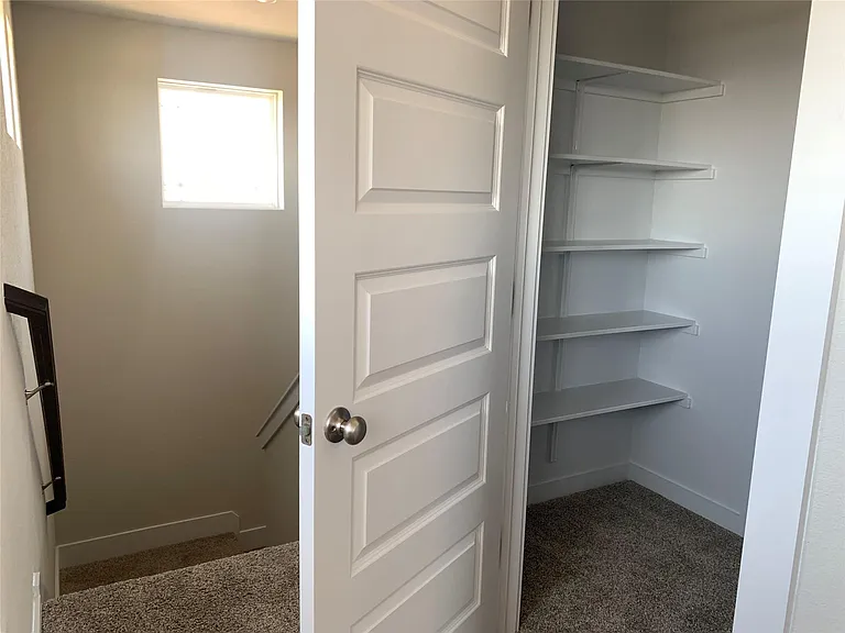 2913 Sage Ranch Dr — Photo 31