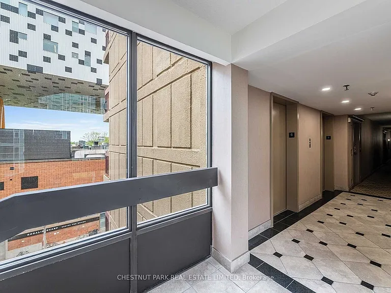 89 McCaul St #622 — Photo 5