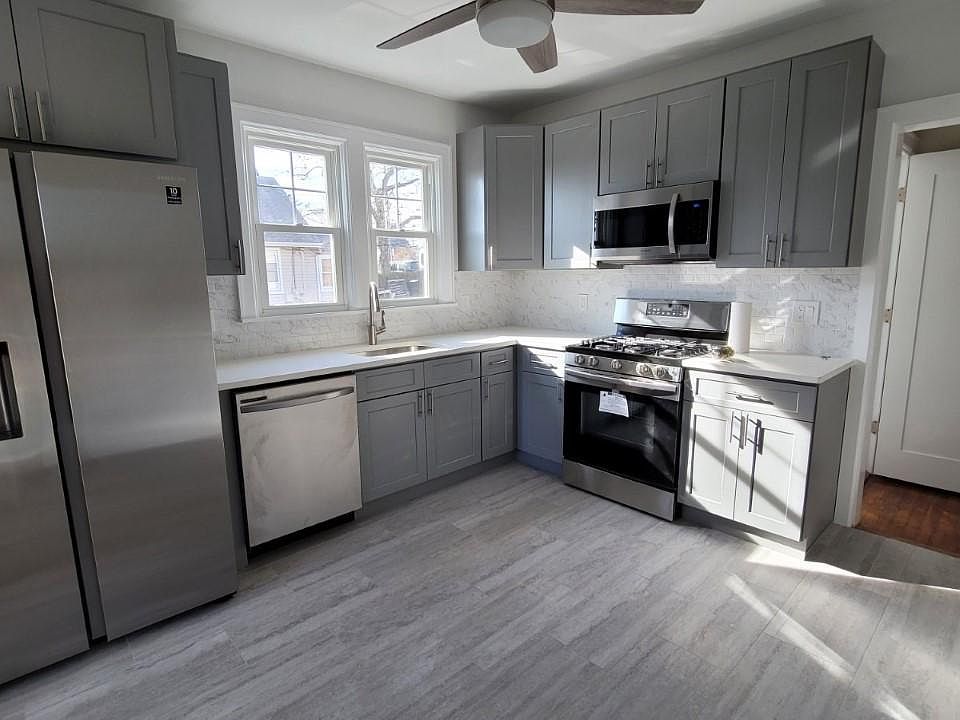 1st image of 306 Prescott St