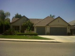 3034 Applegate Ave, Clovis, CA