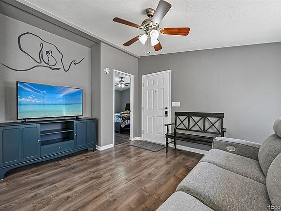 5th image of 3399 Longview Boulevard
