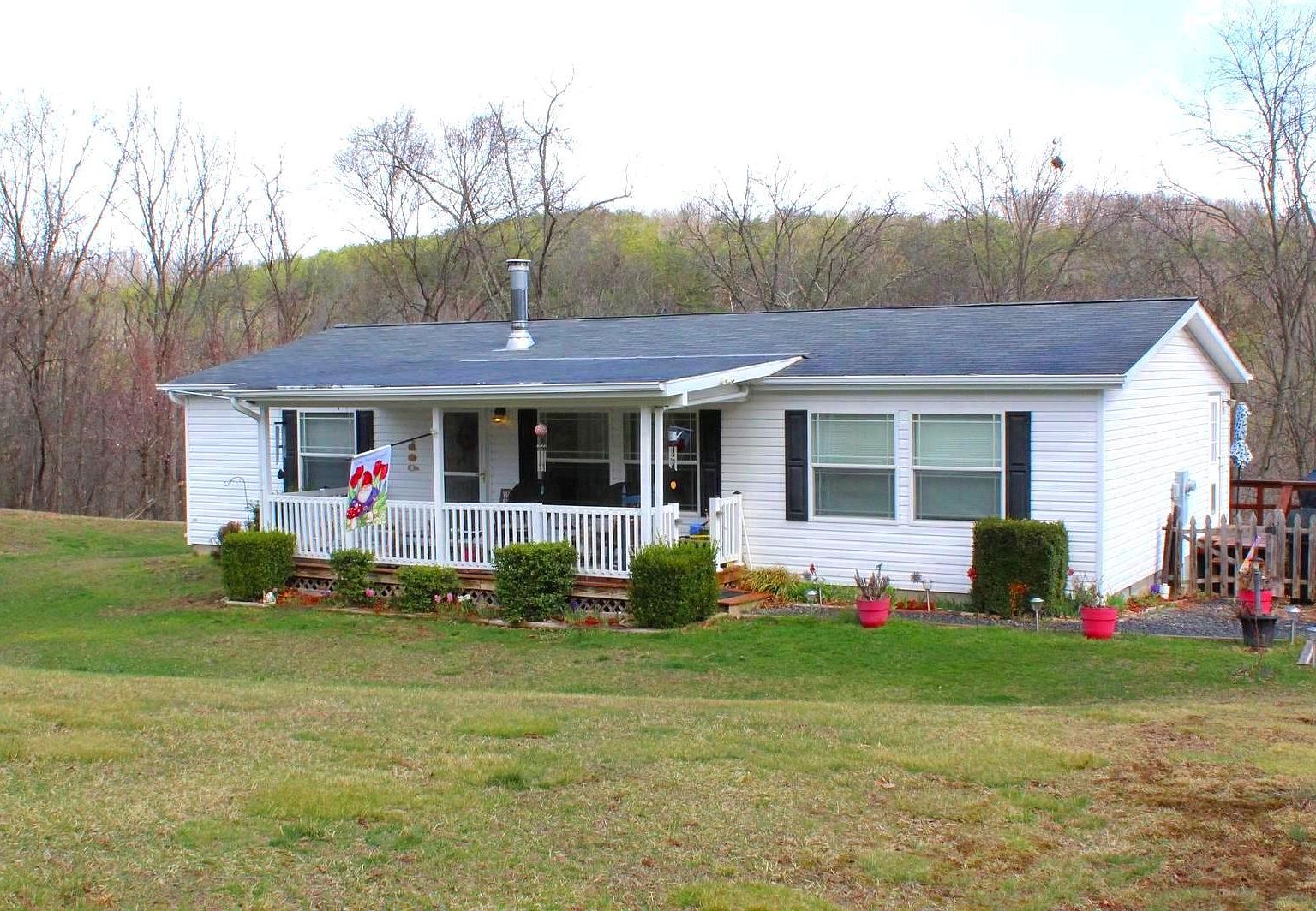 1357 Outlaw Trl, Maysville, WV 26833 Zillow