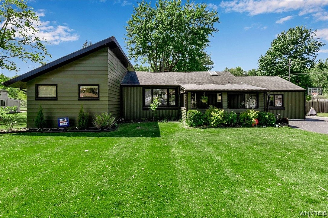 7340 Bear Ridge Rd, North Tonawanda, NY 14120 MLS B1474004 Zillow