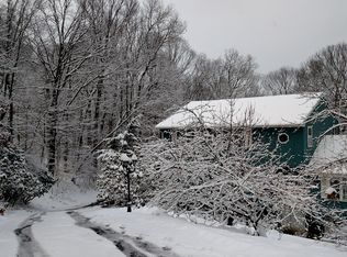 34 Dickinson Rd, Marlborough, CT 06447