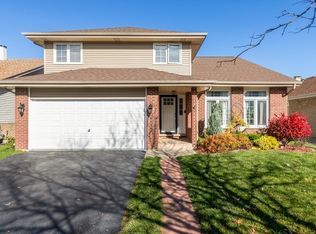 5324 W Mint Julip Dr, Alsip, IL 60803