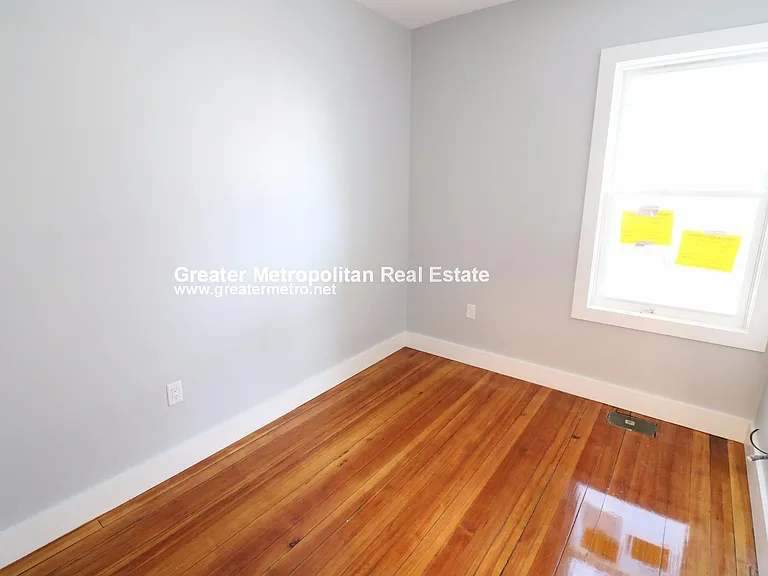 21 Seafoam Ave #2 — Photo 4