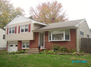 40 Winding Way Rd, Stratford, NJ 08084