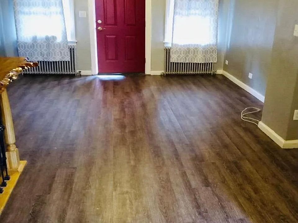 1st image of 184 W Luray St #2