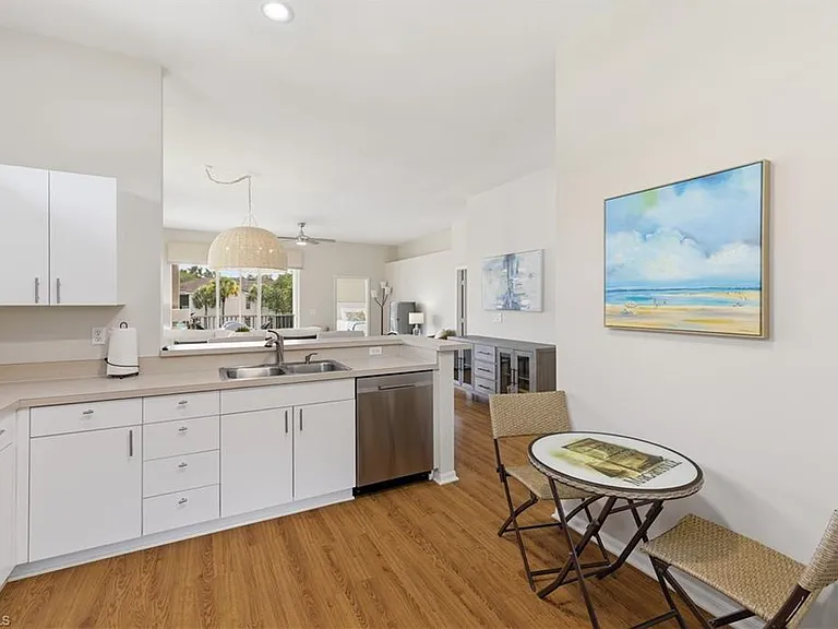 3442 Pointe Creek Ct #201 — Photo 5