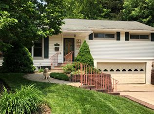 3059 Lake Rd, Stow, OH 44224