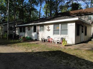117 Tri Post, Higgins Lake, MI 48627