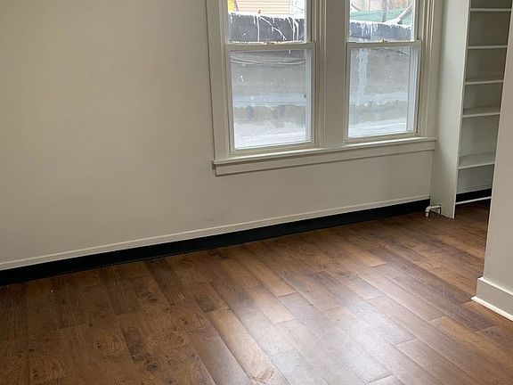 4th image of 4502 Liberty Ave #10753682