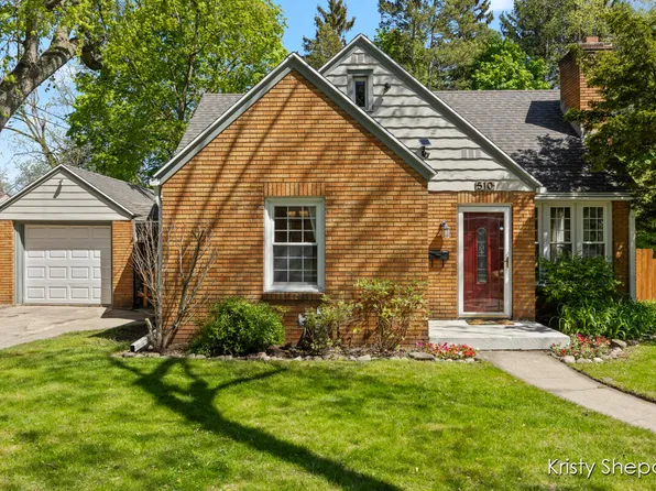 510 W Grove St, Greenville, MI 48838