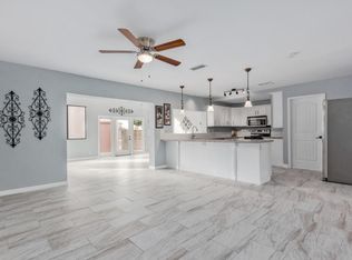 3021 W Villa Theresa Dr, Phoenix, AZ 85053