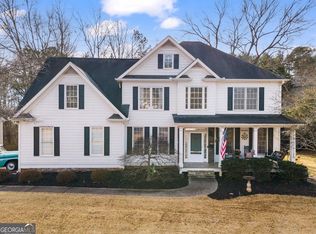 520 Wisteria Dr, Woodstock, GA 30188