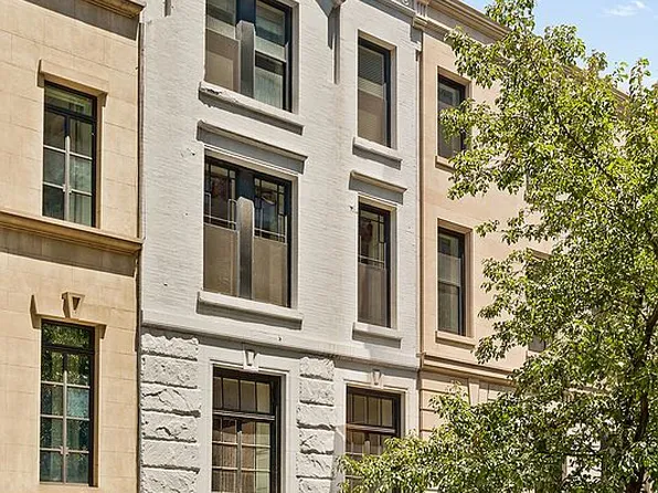 113 E 81st St, New York, NY 10028