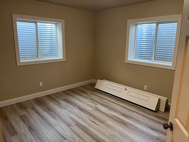 3285 Banff Ave — Photo 16
