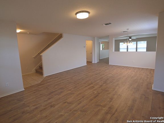2nd image of 8746 Veranda Ct