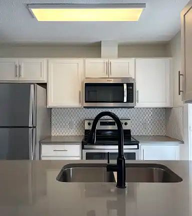 2nd image of 394 Windermere Rd NW #1A