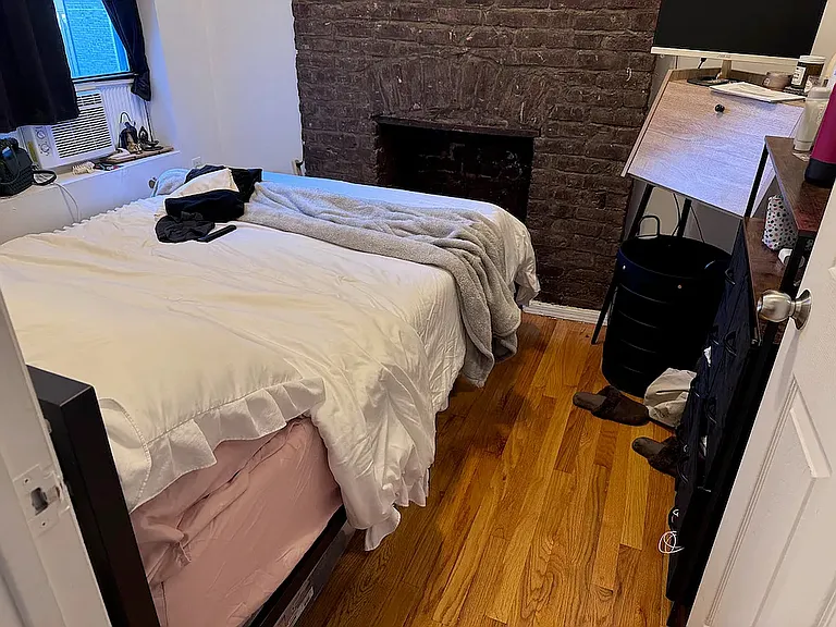 262 W 24th St #6A — Photo 7