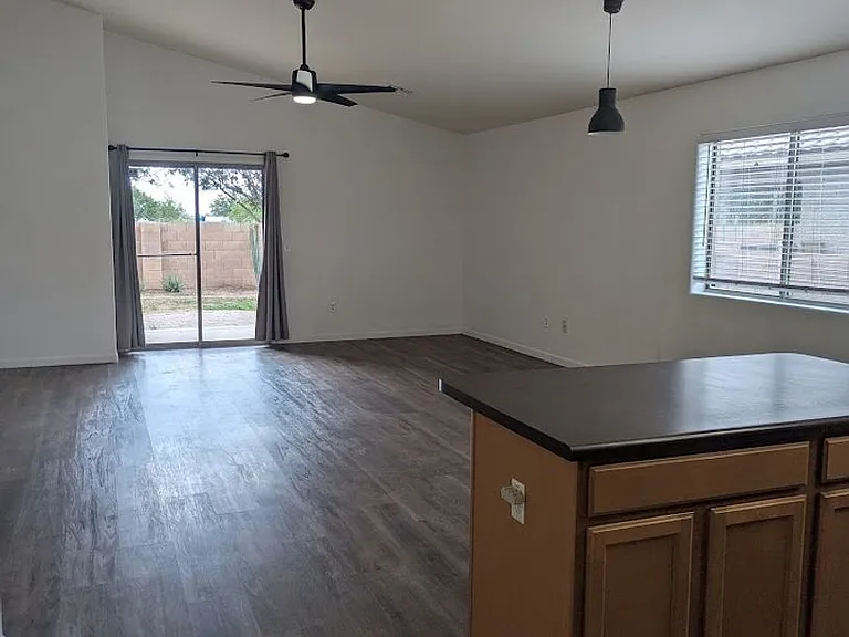 11483 W Magic Song St — Photo 7