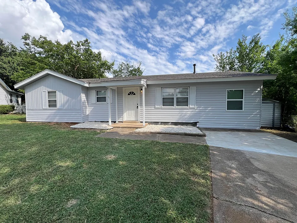 424 Limestone Ct
