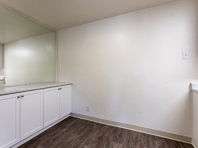 Bonita Bluffs - Military Housing — Photo 16