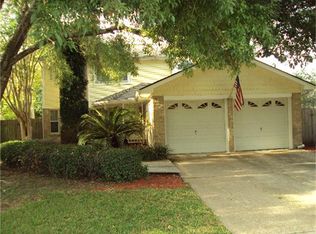 607 Oak Harbor Dr, Houston, TX 77062
