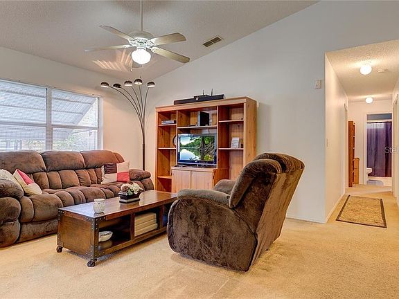 4th image of 1638 Woodstone Dr