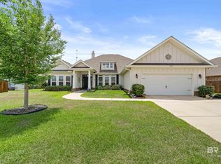 8565 Bronze Ln, Foley, AL 36535