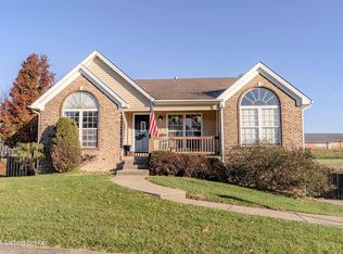 78 N Country Dr, Shelbyville, KY 40065