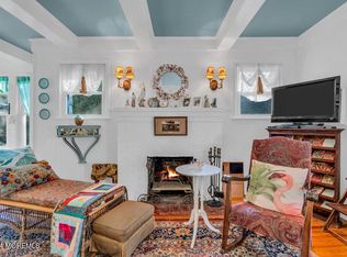 9 Genessee Ave, Oceanport, NJ 07757