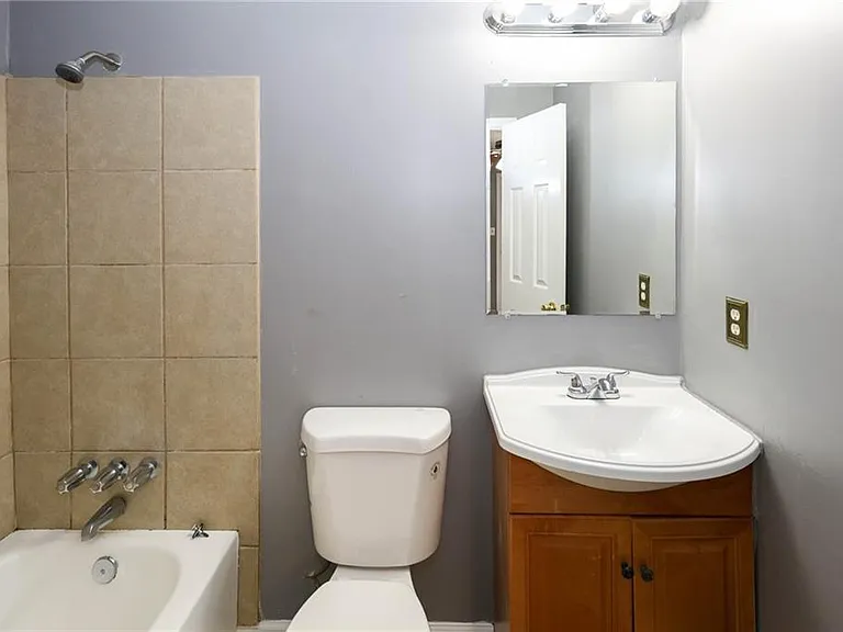 5461 Park Pl S — Photo 28