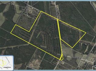 7890 Cade Rd, Cades, SC 29518