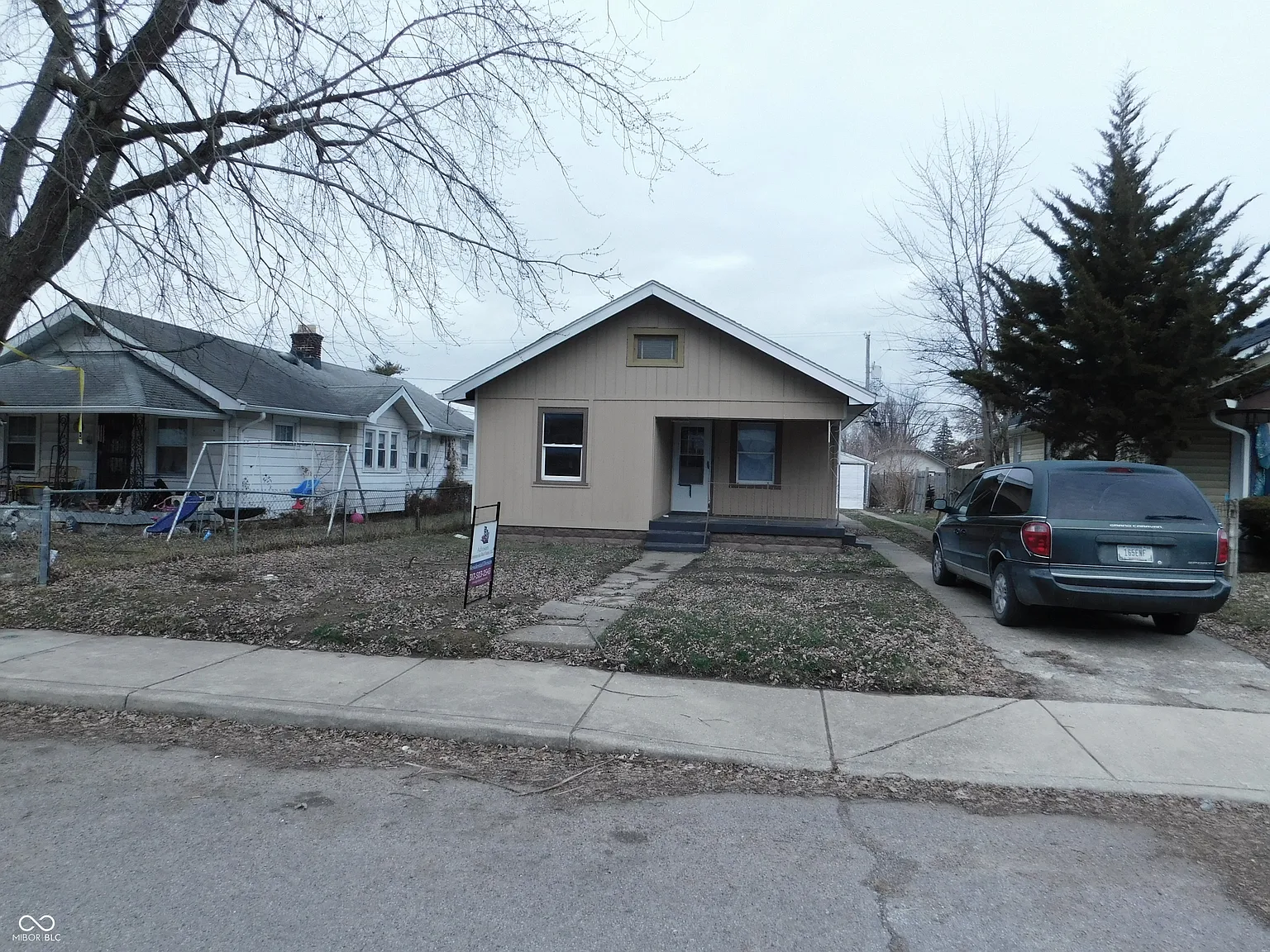 3916 Fletcher Ave photo 1