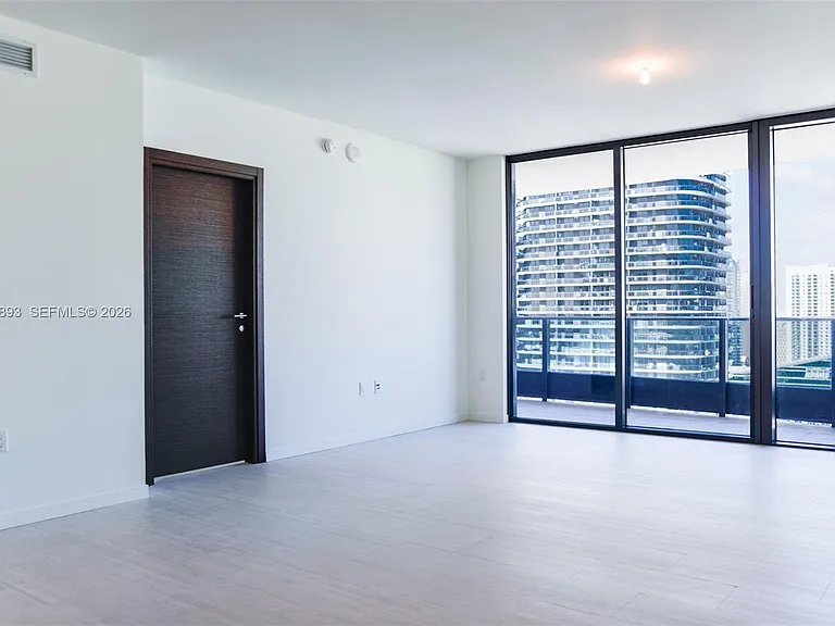 1000 Brickell Plz #3014 — Photo 2