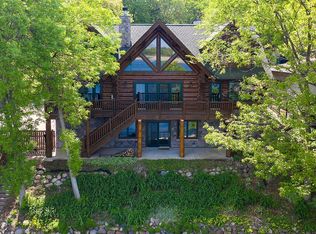 6633 Eagle Lake Dr N, Maple Grove, MN 55369