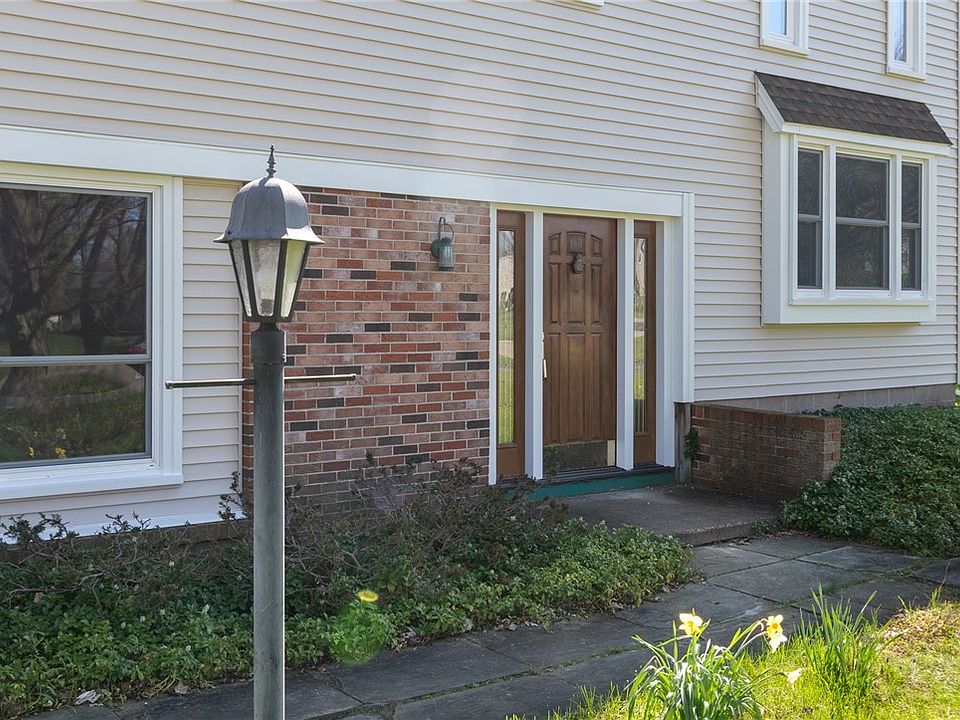 30 Sturbridge Ln, Pittsford, NY 14534 Zillow