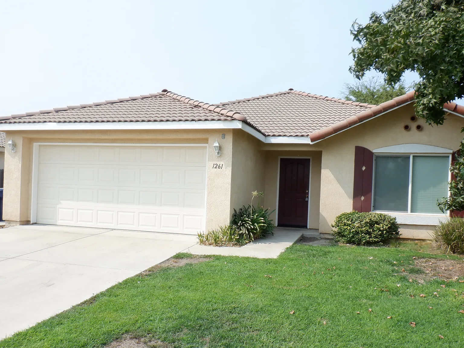 3 bed, 1495 sqft, $2,195 — Photo 1