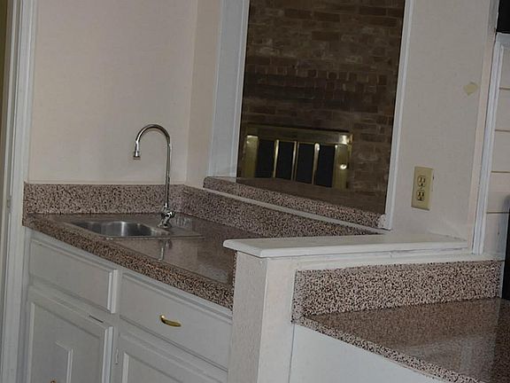 2nd image of 12211 Plumbrook Dr