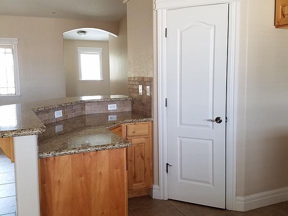 5th image of 2733 Palo Verde Blvd N